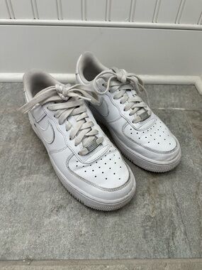 Nike White Low-Top Leather Sneakers